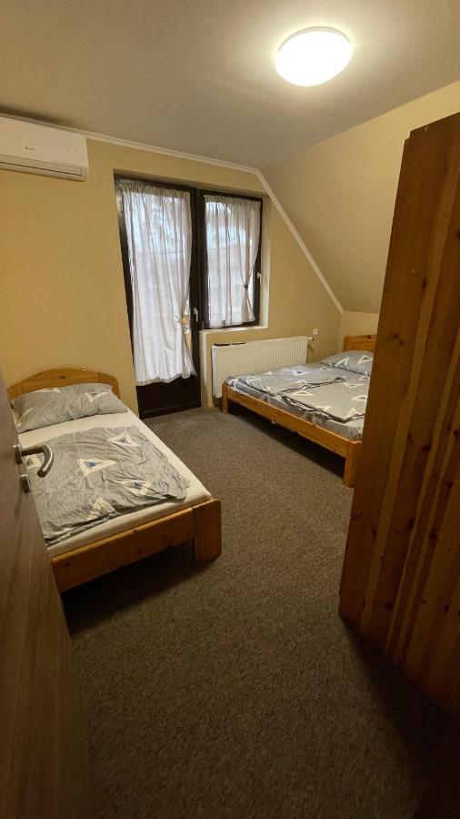 Gratisz Apartman Siófok Extérieur photo