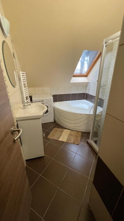 Gratisz Apartman Siófok Extérieur photo