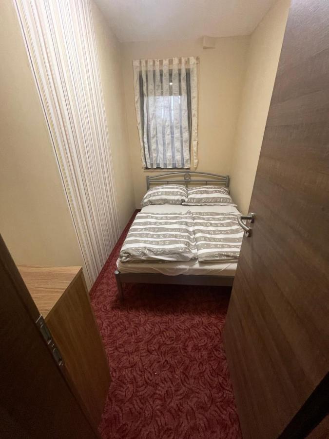 Gratisz Apartman Siófok Extérieur photo
