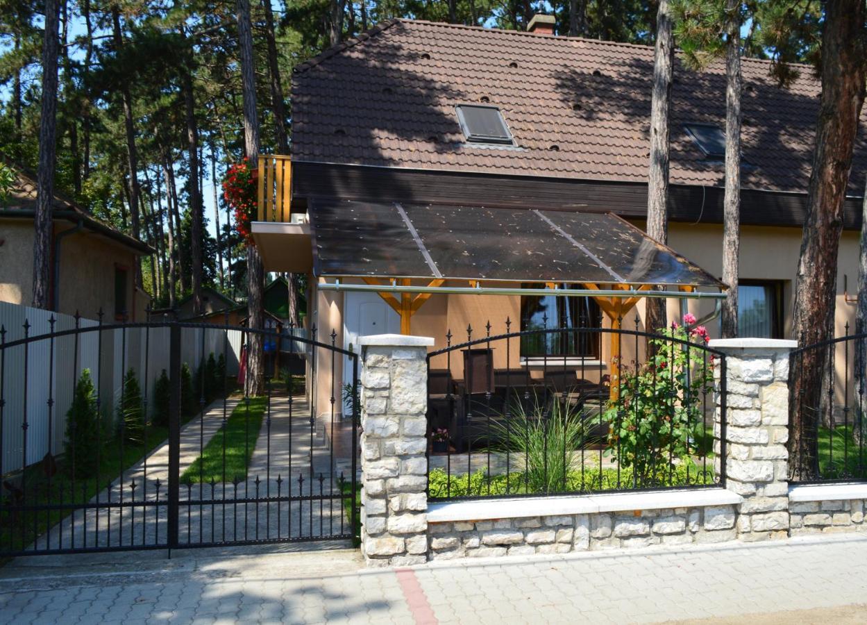Gratisz Apartman Siófok Extérieur photo