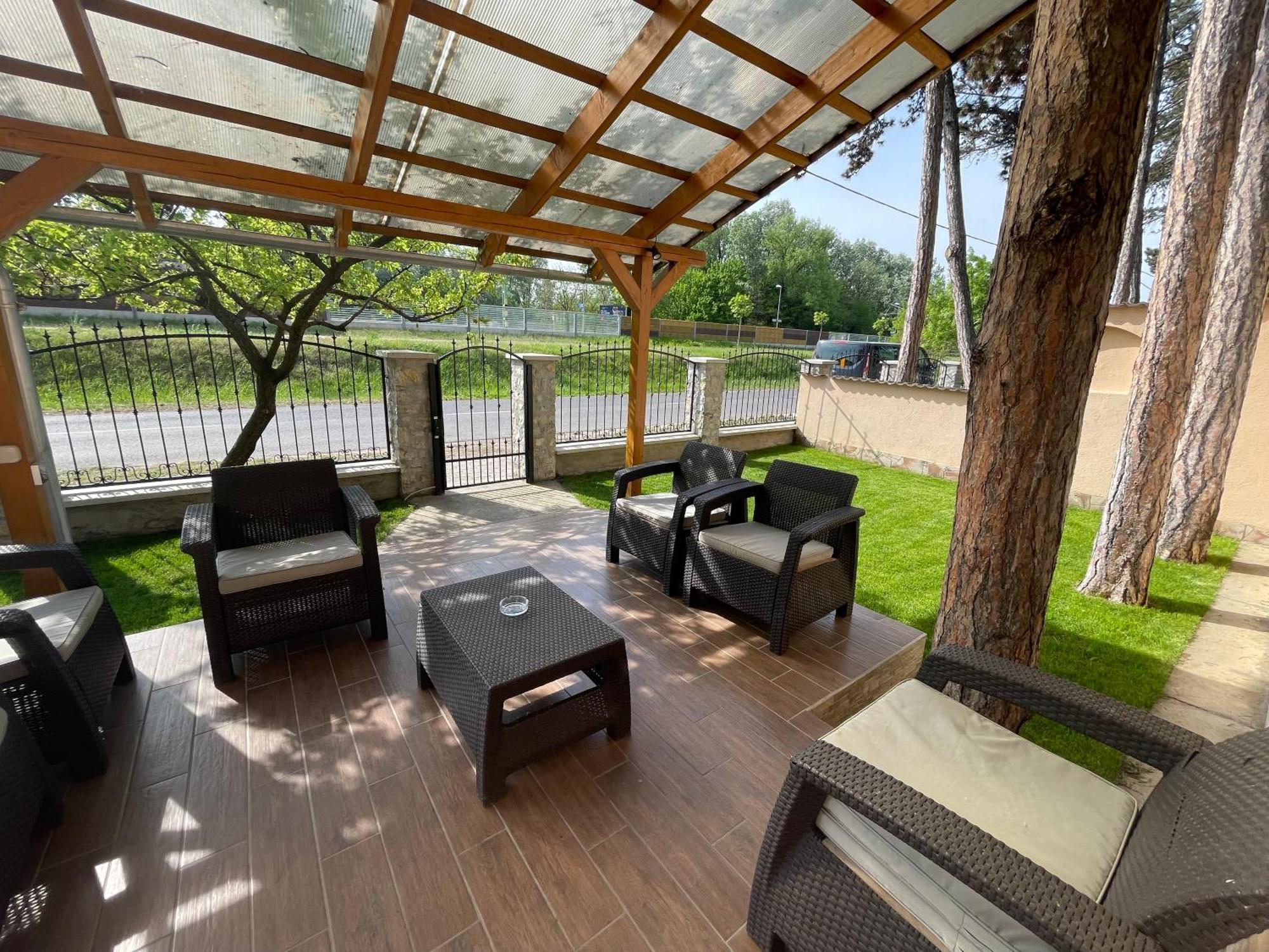 Gratisz Apartman Siófok Extérieur photo