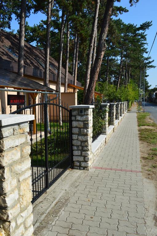Gratisz Apartman Siófok Extérieur photo